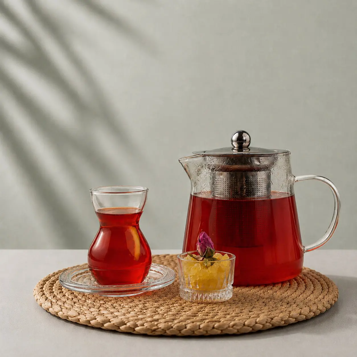 PERSIAN TEA
